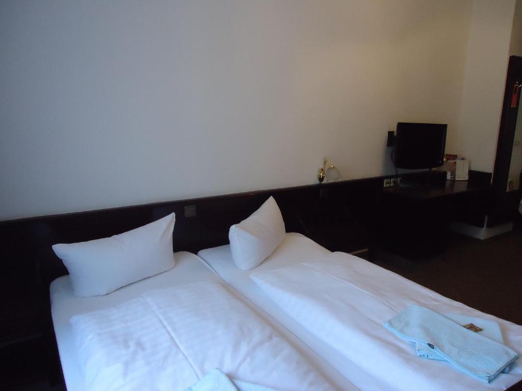 Hotel Marthahaus Halle  Δωμάτιο φωτογραφία